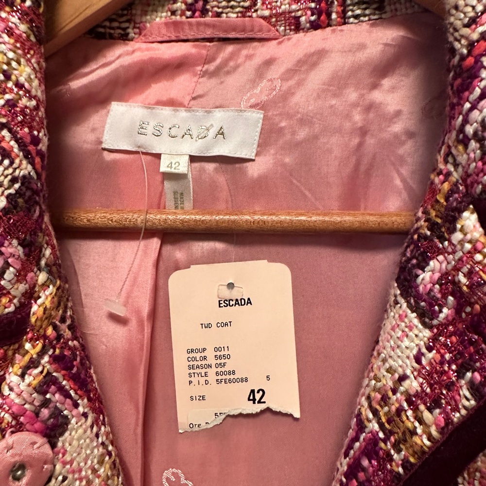 Coats Escada - Picture 3 of 5